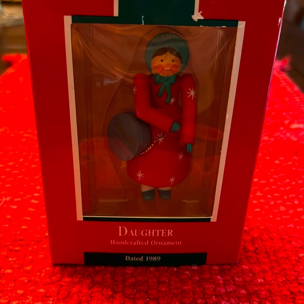 1989 Hallmark Daughter handcrafted ornament.
